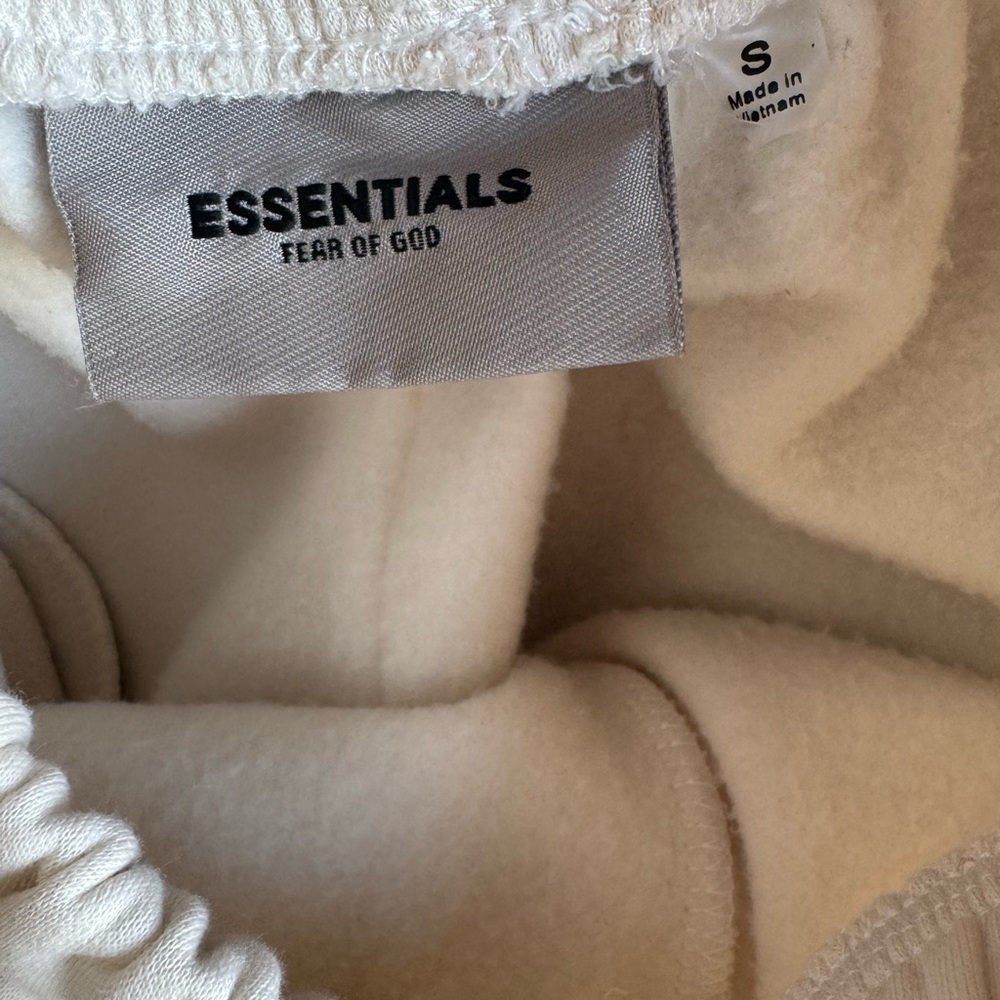 Essentials Cream Sweatpants - Picture 5 of 5
